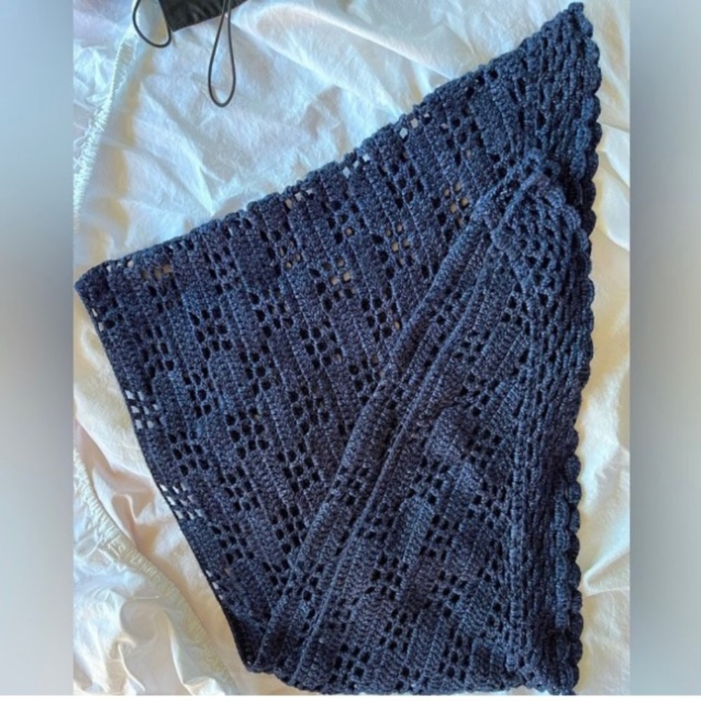 ISO Misha & Puff 2019 ink crochet shawl